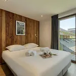 Modern Luxury Badi With Sauna - Happy