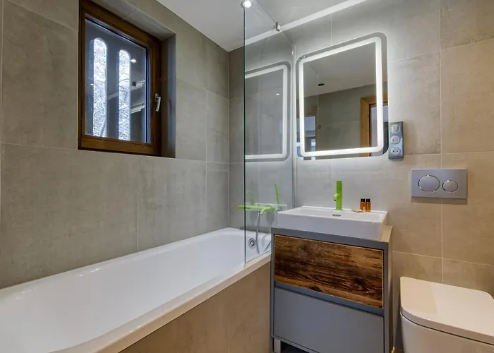 Modern Luxury Badi With Sauna - Happy 公寓 *